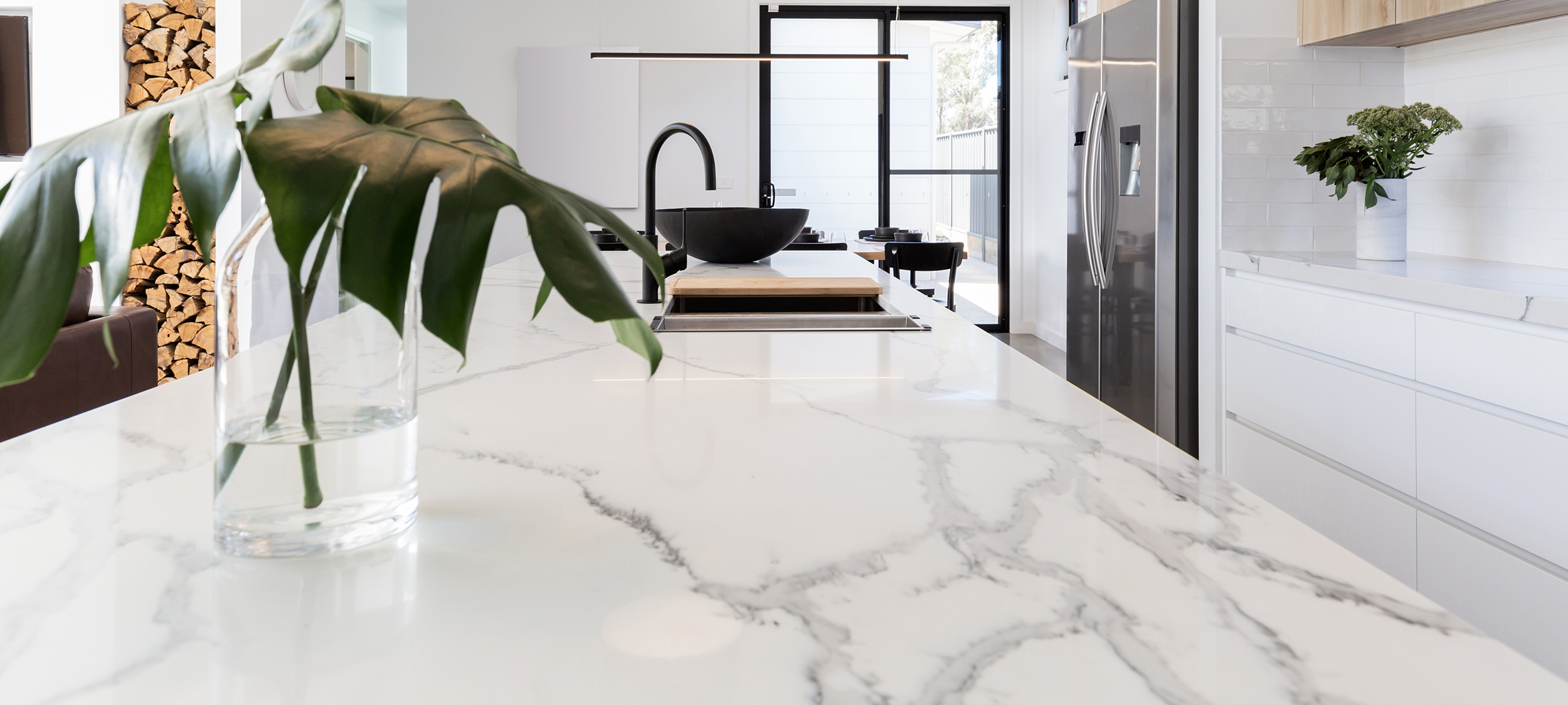 calacatta quartz countertops